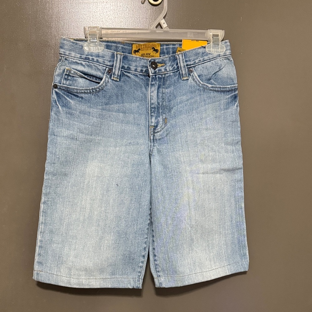 Classic Light Blue Jean Shorts for Men